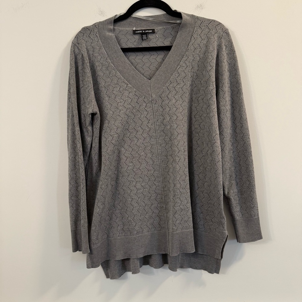 Women’s Cable & Gauge Charcoal V-Neck Sweater